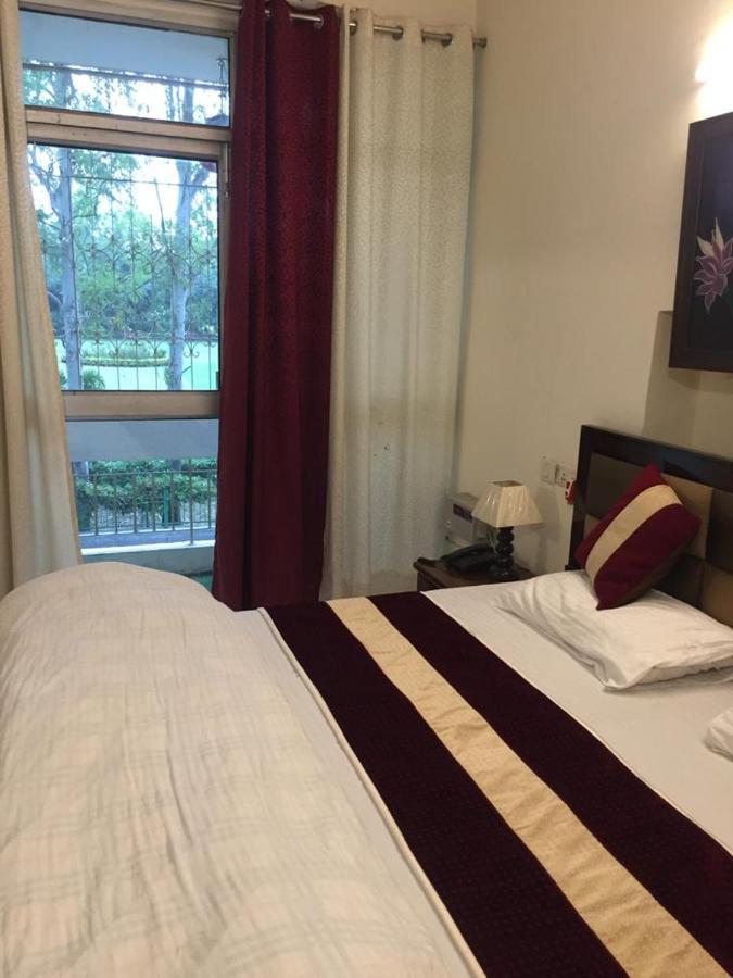 Maplewood Guest House, Neeti Bagh, New Delhiit Is A Boutiqu Guest House - Room 5 Exteriér fotografie