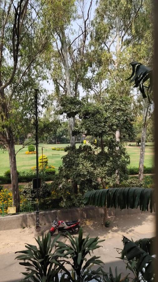 Maplewood Guest House, Neeti Bagh, New Delhiit Is A Boutiqu Guest House - Room 5 Exteriér fotografie