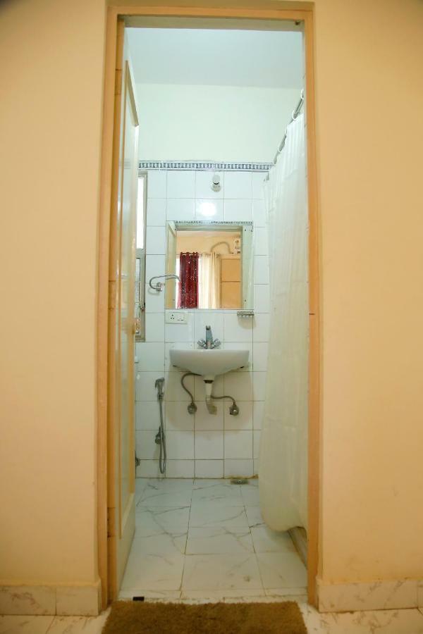 Maplewood Guest House, Neeti Bagh, New Delhiit Is A Boutiqu Guest House - Room 5 Exteriér fotografie