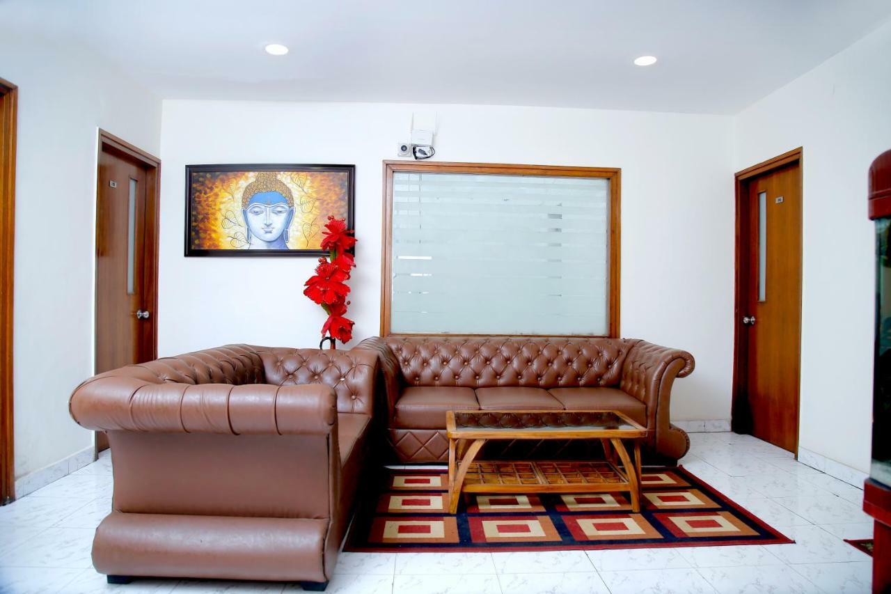 Maplewood Guest House, Neeti Bagh, New Delhiit Is A Boutiqu Guest House - Room 5 Exteriér fotografie
